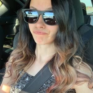 Meet your Posher, Victoria